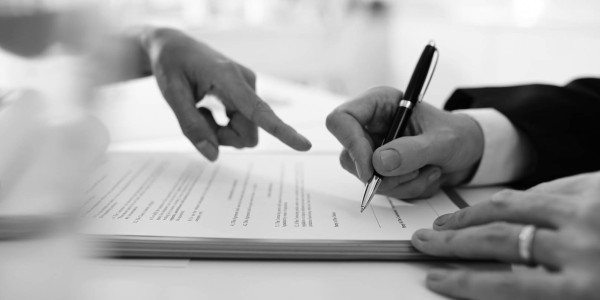 Permisos de Residencia y Trabajo / Visados / Golden Visa l' Albagés · Autorización de Residencia por Arraigo Social / Laboral / Familiar