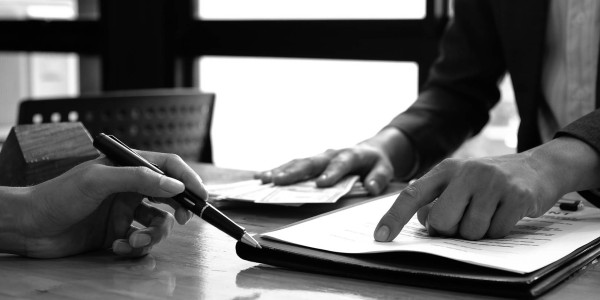 Permisos de Residencia y Trabajo / Visados / Golden Visa l' Albagés · Visado de Residencia y Trabajo por Cuenta Ajena / Cuenta Propia