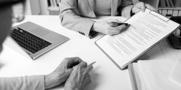 Reagrupación Familiar / Procedimientos Matrimoniales en Lleida · Reconocimiento de Derechos Derivados de Matrimonios o Relaciones Internacionales